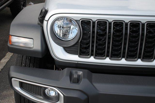 new 2024 Jeep Gladiator car, priced at $39,038