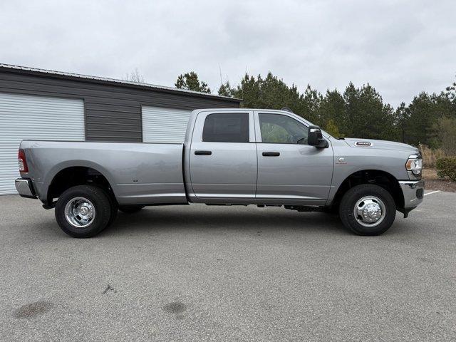 new 2024 Ram 3500 car, priced at $66,037