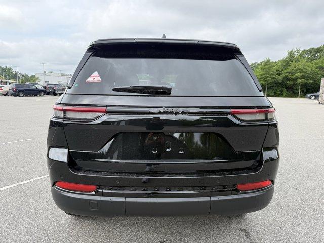 new 2025 Jeep Grand Cherokee L car, priced at $42,420