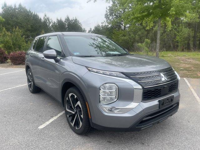 used 2023 Mitsubishi Outlander car, priced at $25,990