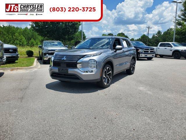used 2023 Mitsubishi Outlander car, priced at $22,386