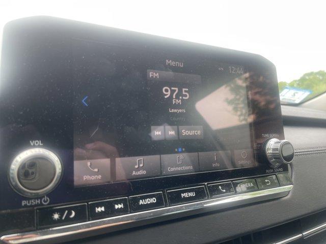 used 2023 Mitsubishi Outlander car, priced at $25,990
