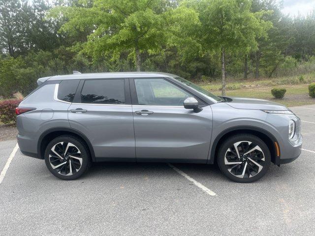 used 2023 Mitsubishi Outlander car, priced at $25,990