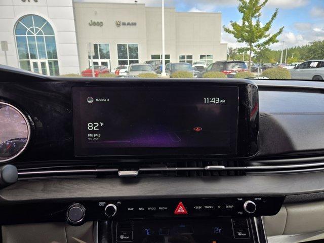 used 2022 Kia Carnival car, priced at $18,990