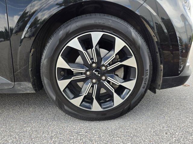 used 2022 Kia Carnival car, priced at $18,990