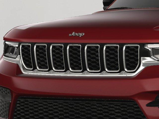 new 2025 Jeep Grand Cherokee car, priced at $36,825