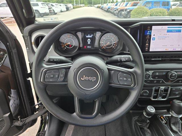 new 2025 Jeep Gladiator car, priced at $38,692