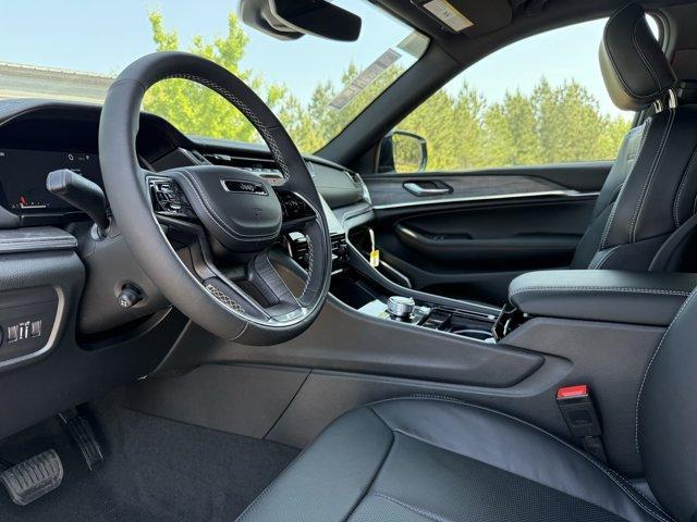 new 2025 Jeep Grand Cherokee L car, priced at $60,990