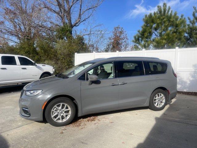 used 2021 Chrysler Pacifica car, priced at $22,990