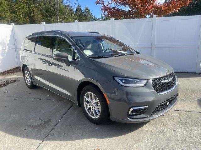 used 2021 Chrysler Pacifica car, priced at $22,990