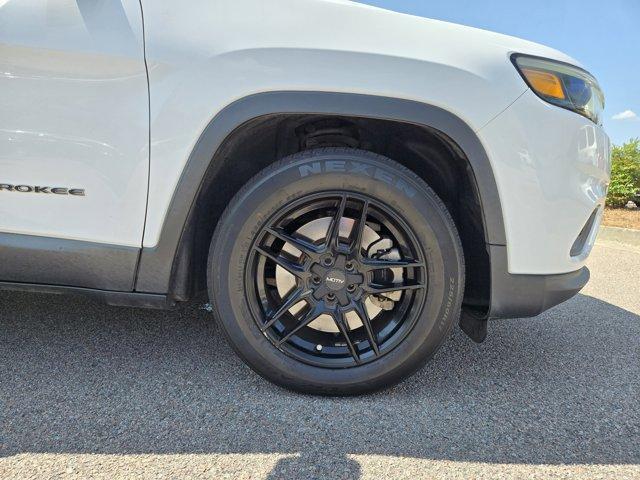 used 2019 Jeep Cherokee car, priced at $17,990