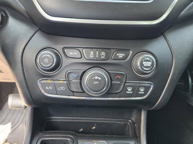 used 2019 Jeep Cherokee car, priced at $17,990
