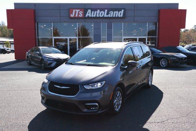used 2022 Chrysler Pacifica car, priced at $19,990