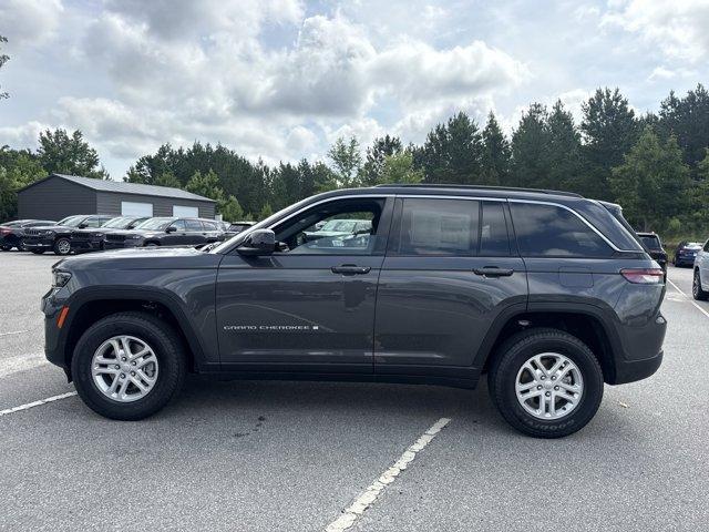 new 2025 Jeep Grand Cherokee car, priced at $42,415