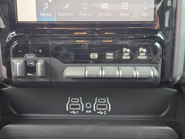 new 2025 Ram 2500 car, priced at $66,731