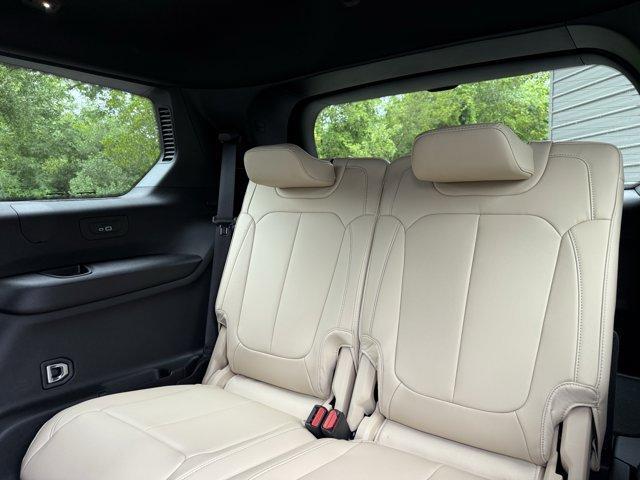 new 2025 Jeep Grand Cherokee L car, priced at $47,495
