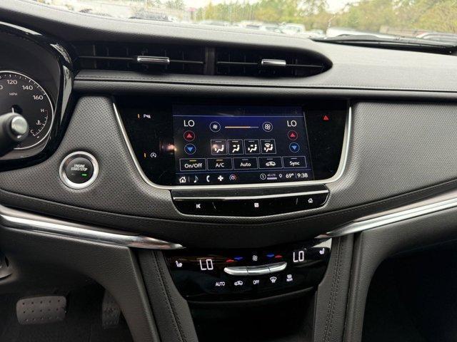 used 2021 Cadillac XT5 car, priced at $25,490