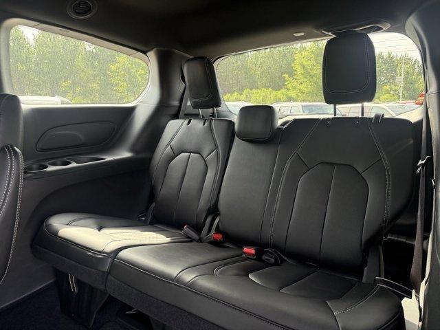 new 2025 Chrysler Pacifica car, priced at $42,940