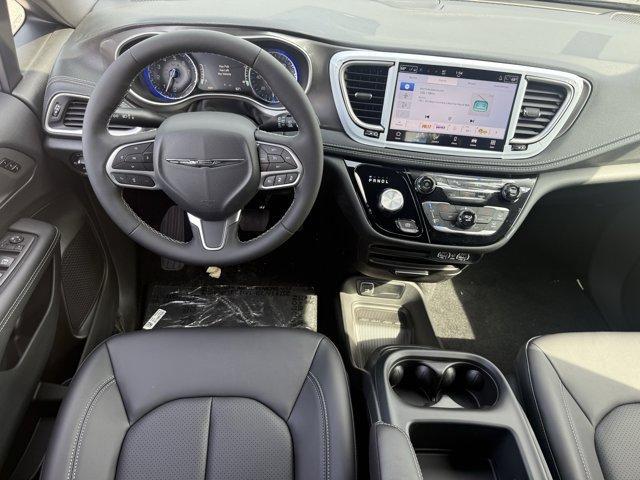 new 2025 Chrysler Pacifica car, priced at $42,940