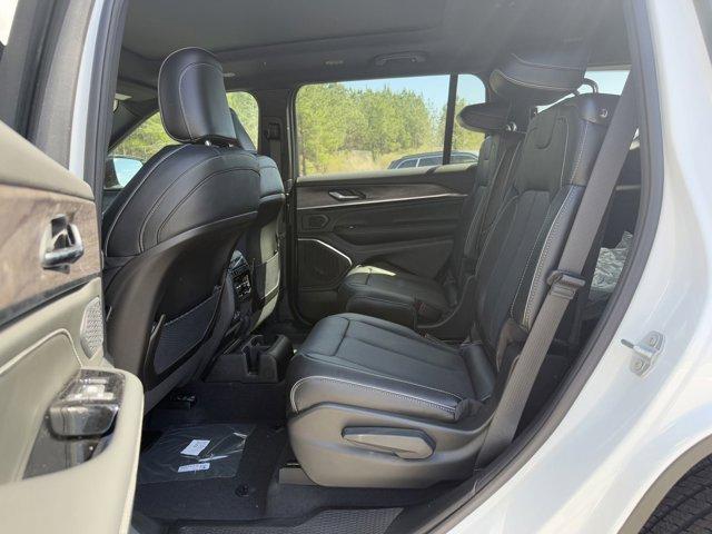 new 2025 Jeep Grand Cherokee L car, priced at $60,790