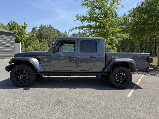 new 2025 Jeep Gladiator car, priced at $45,480