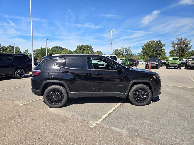 new 2026 Jeep Compass car, priced at $31,014