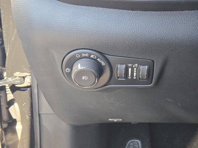 new 2026 Jeep Compass car, priced at $31,014