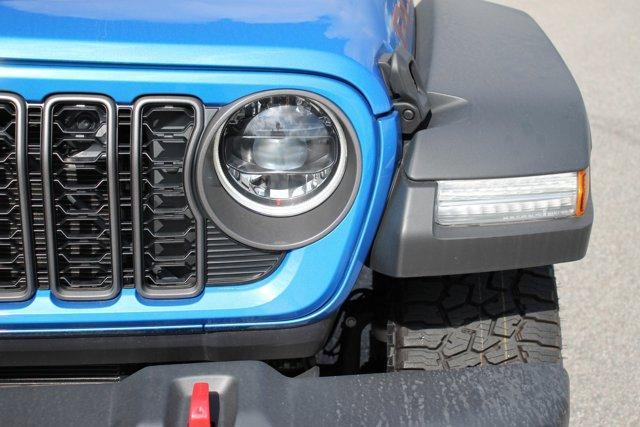 new 2024 Jeep Gladiator car, priced at $54,093