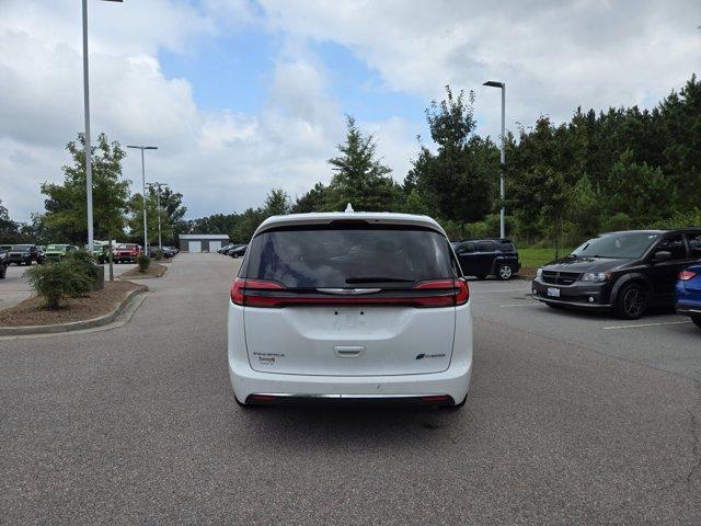 used 2022 Chrysler Pacifica Hybrid car, priced at $32,990