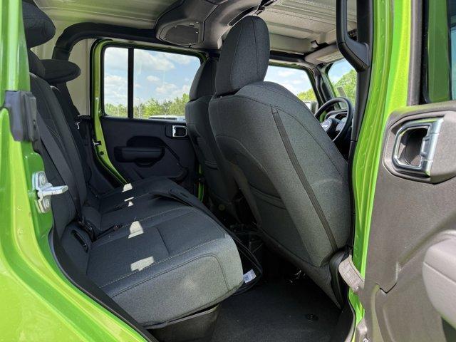 new 2025 Jeep Gladiator car, priced at $45,480