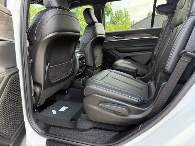 new 2025 Jeep Grand Cherokee L car, priced at $48,934