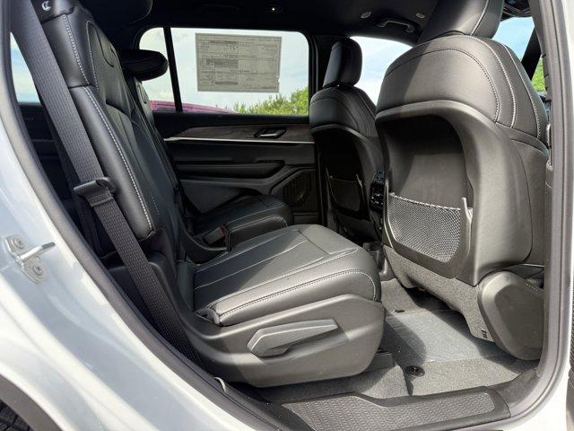 new 2025 Jeep Grand Cherokee L car, priced at $48,934