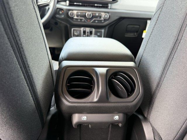 new 2025 Jeep Gladiator car, priced at $42,121
