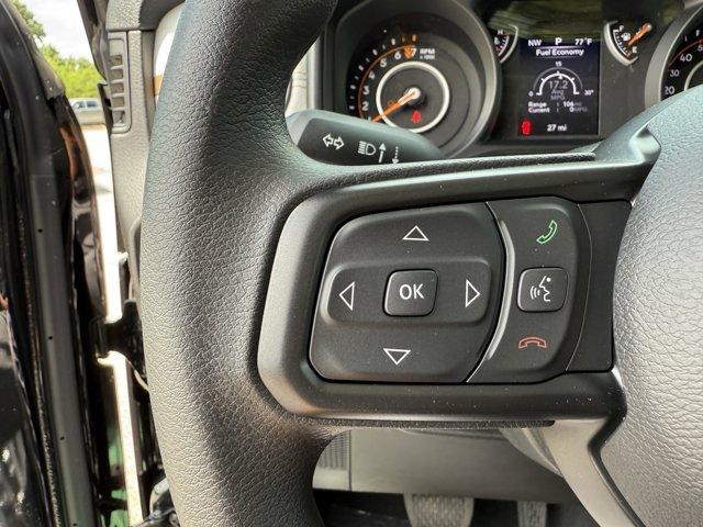 new 2025 Jeep Gladiator car, priced at $42,121