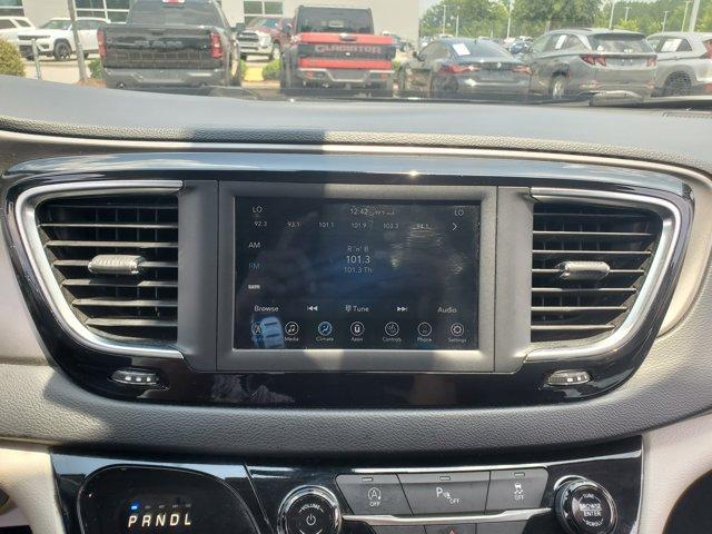 used 2020 Chrysler Pacifica car, priced at $17,490