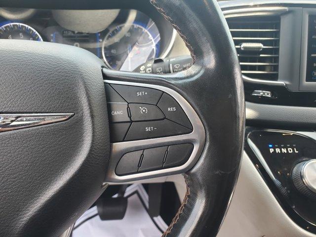 used 2020 Chrysler Pacifica car, priced at $17,490