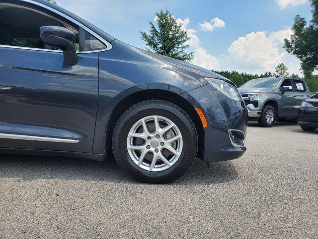 used 2020 Chrysler Pacifica car, priced at $17,490