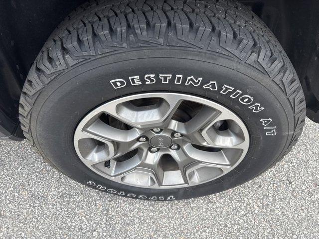 used 2021 Jeep Cherokee car, priced at $25,990