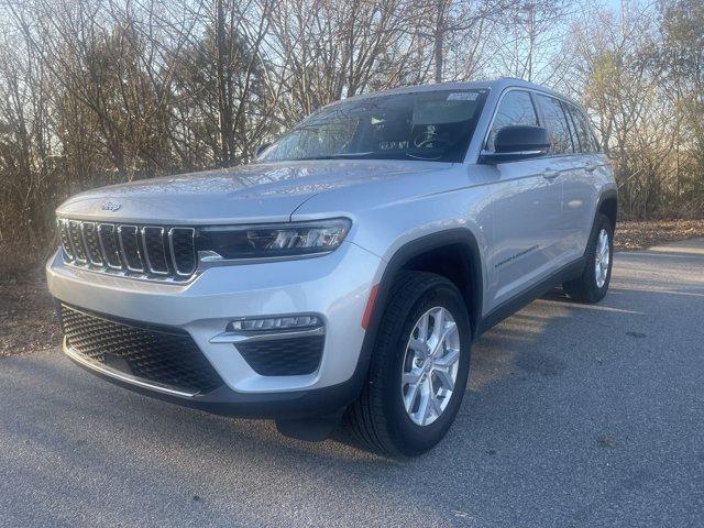 used 2023 Jeep Grand Cherokee car, priced at $31,990