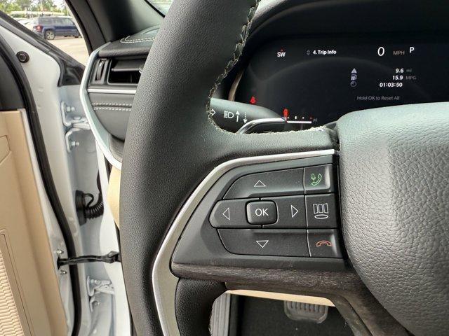 new 2025 Jeep Grand Cherokee car, priced at $43,892