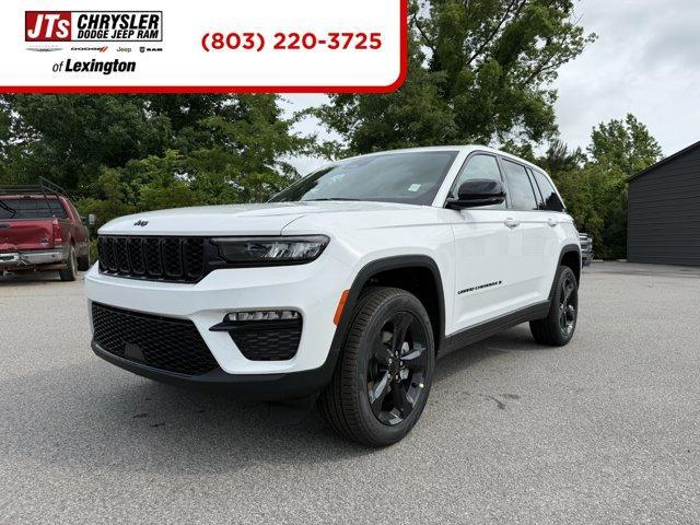 new 2025 Jeep Grand Cherokee car, priced at $43,892