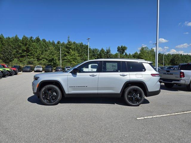 new 2025 Jeep Grand Cherokee L car, priced at $46,044