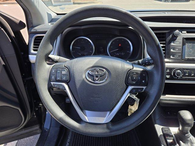 used 2019 Toyota Highlander car, priced at $21,490