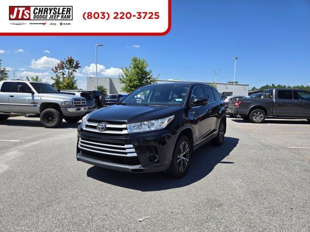 used 2019 Toyota Highlander car, priced at $21,490