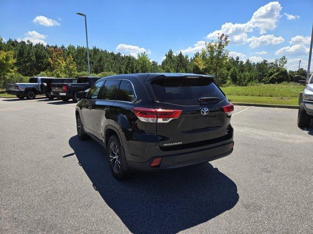 used 2019 Toyota Highlander car, priced at $21,490