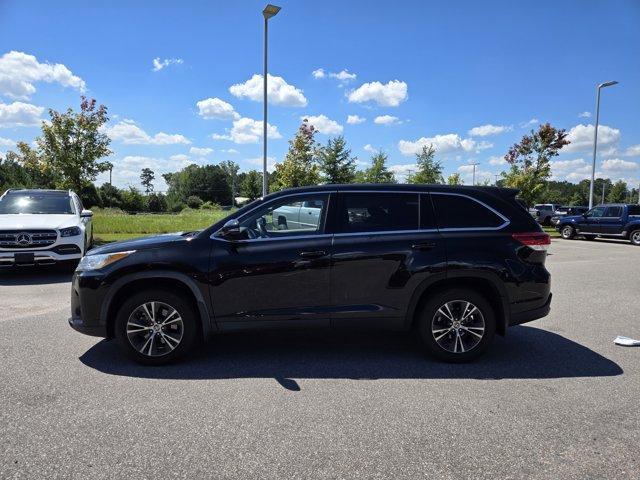 used 2019 Toyota Highlander car, priced at $21,490
