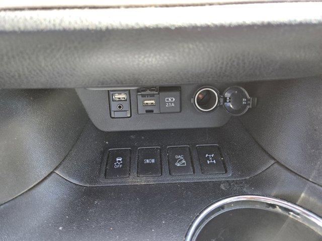 used 2019 Toyota Highlander car, priced at $21,490