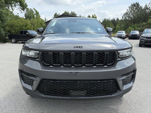 new 2025 Jeep Grand Cherokee L car, priced at $45,230