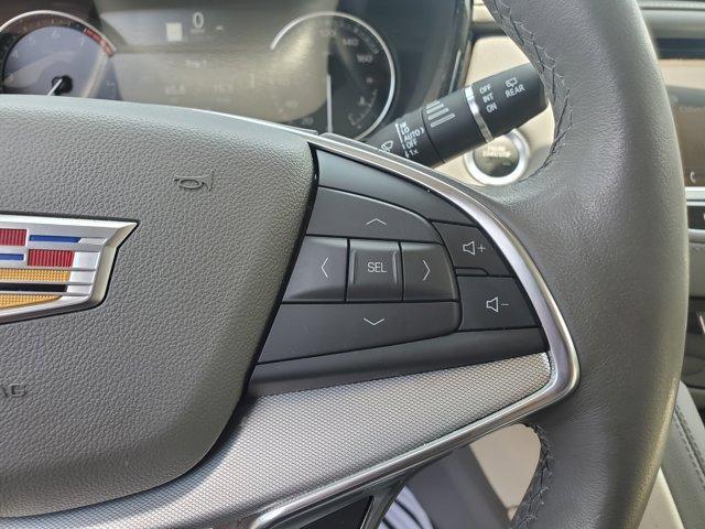 used 2021 Cadillac XT5 car, priced at $29,990