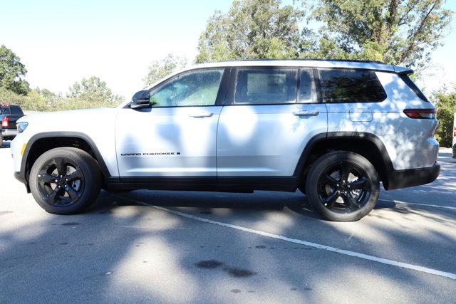 new 2025 Jeep Grand Cherokee L car, priced at $45,359